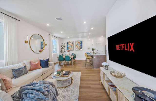 Luxury Resort - Pool&Spa - Movie Room - Arcade - Gym - BBQ - Beach