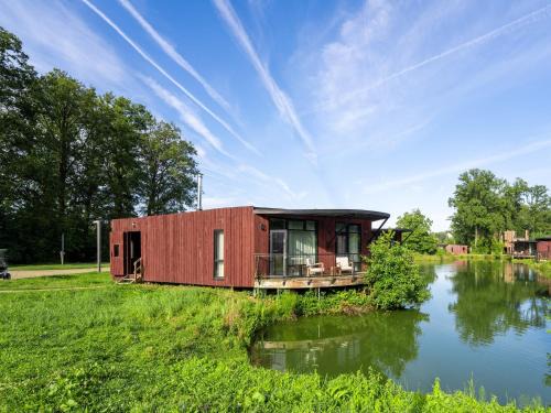Luxury Retreat in Nature