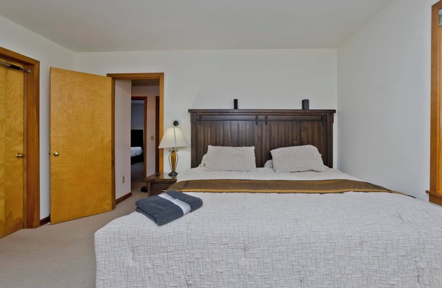 Luxury Retreat inAmherst