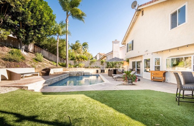 Luxury San Diego House: Beach, Pool & Pet-Friendly by RedAwning
