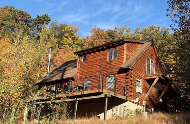 Catskill Luxury Log Cabin auf 12 Acres Abgeschieden mit Creek