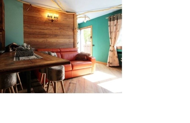 Luxury Sestriere three-room apartment with garden