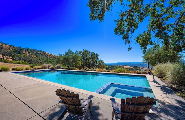 Luxury Sonoma Hilltop Estate with Pool and Views