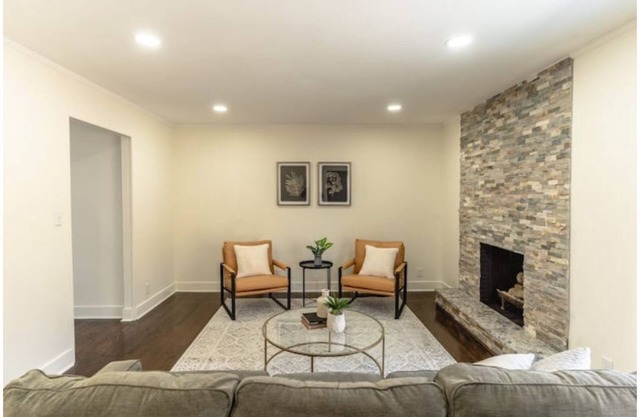Luxury spacious 5BR home w/ 2 King Beds