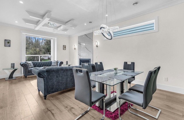 Luxury Spacious House