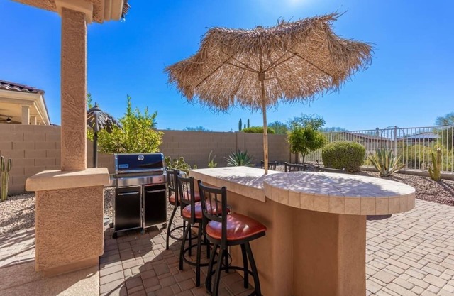 Luxury Stay at Estrella Mountain Ranch
