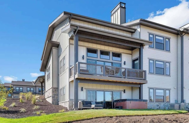 Luxury Stays Club, New Deer Valley 1min Park City 10min, New 5br private hot tub