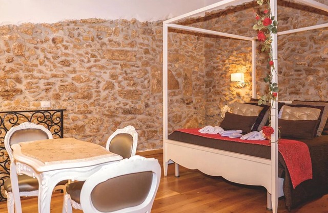 Luxury Suite Wellness & Resort