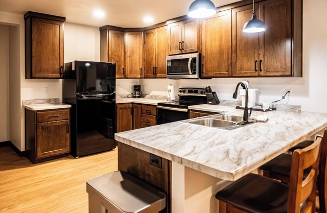 Luxury Suites #6