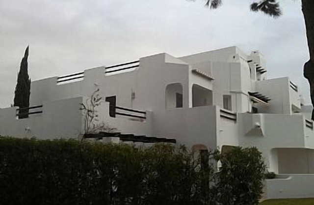 Luxus-A / C-Wohnung, ruhige Lage, gratis WiFi, bequem zu Albufeira und Olhos