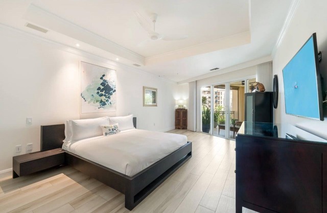 Luxury Three Bedroom Oasis