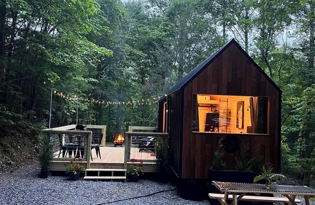Luxury tiny home in the North Carolina Mountains