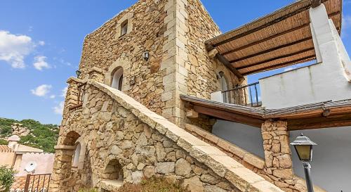 -LUXURY- Torretta con Piscina e Spiaggia a 300 MT