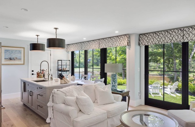 Luxury Townhouse - Maine