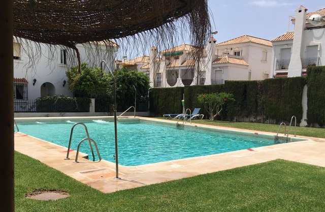 Luxury Townhouse with pool and air conditioning 240 m2