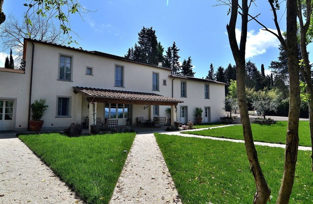 Luxury Villa near Florence Tuscany