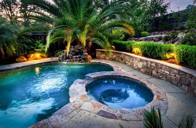 Luxury Vacation Villa with Salt water Pool and Spa.