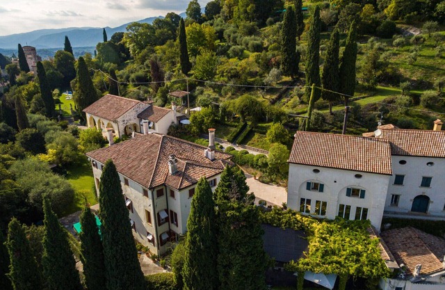 Luxury Venetian Villa with Pool and Panoramic Views