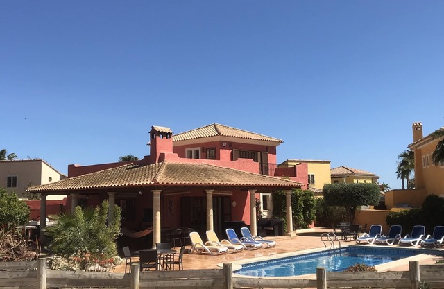 Luxusvilla im Desert Springs Golf Resort