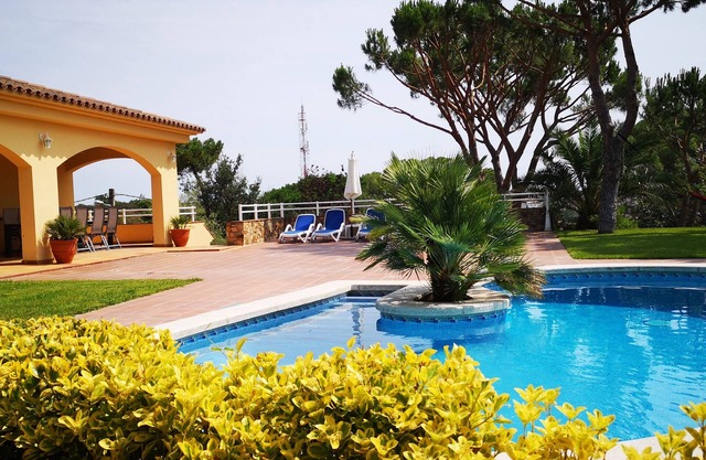 Luxusvilla Costa Brava, WLAN, Netflix, privater Pool, internationale TV-Kanäle
