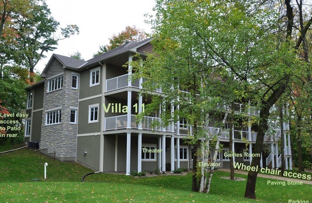 Luxus-Villa in Wolfe Federn