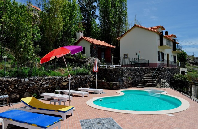 Luxus-Villa am Meer mit privatem Pool, Terrasse und Meerblick