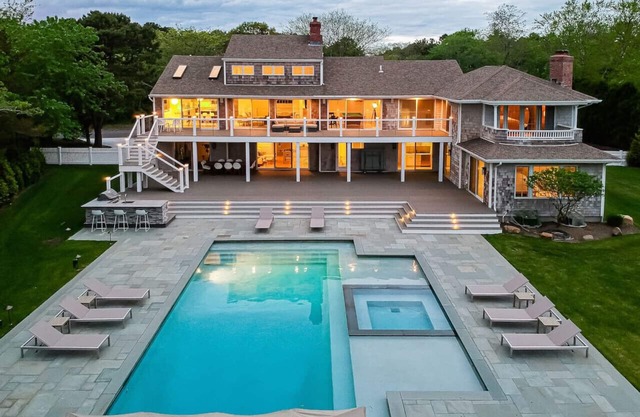 Luxury Villa in Southampton