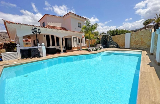 Luxury Villa Lucia