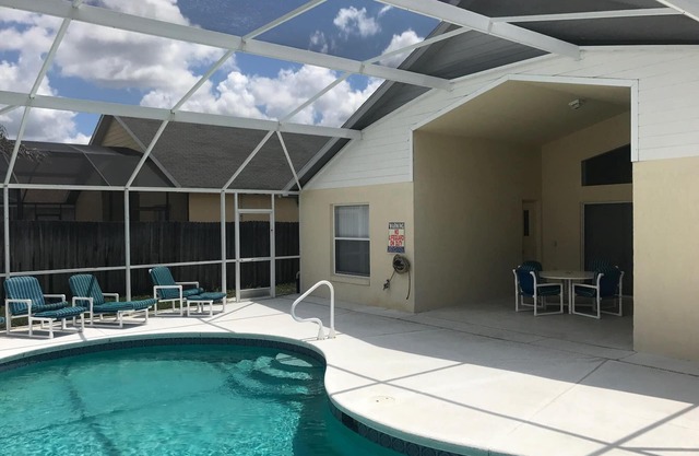Luxusvilla in der Nähe von Disney und Universal mit privatem Pool, kostenlosem WLAN und Spielzimmer.