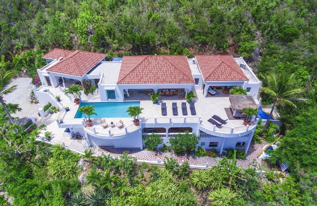 PREMIER LUXUS VILLA, spektakuläre Aussichten, Meer und Strand