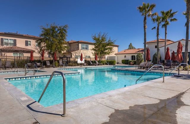 Luxury Villa w/ Cmty. Pool/Spa (by Goode.Homes)