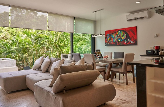LUXUS STADTHAUS, PRIVATER POOL GOLF ZWEI BETT ZIMMER TULUM