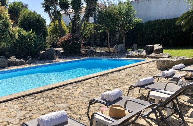 Luxusvilla mit privatem Pool in großem Garten 10 Minuten zu vielen Stränden.