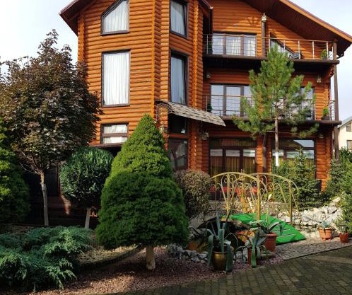 Luxury Villa with pool and sauna
