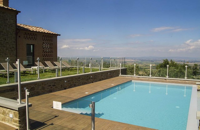 Luxusvilla mit privatem Infinity Pool, exklusive Wellness, Cortona 0. 25 Miles
