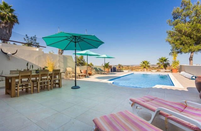 Luxus-Villa mit privatem Pool, fanastic Blick, Mountainbikes und Golfbuggy incl