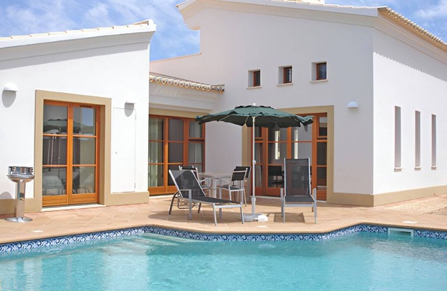 Luxury Villa with Private Pool