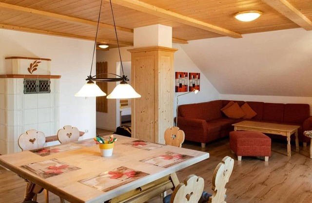 Luxus-Appartement (115qm) mit zwei Balkonen