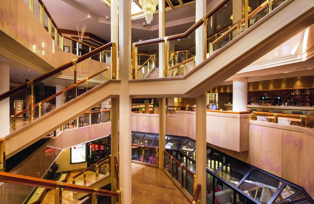 Mövenpick Hotel Geneva