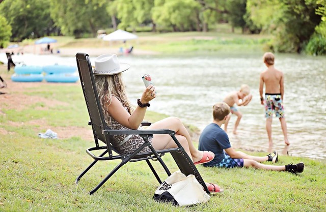 #M Son's Blue River Camp - Glamping Cabin w/ 2 Queen Beds