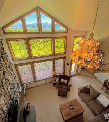 M1 Luxury home a short walk from the Mount Washington Hotel AC heated floor stunning views