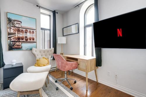 M11 Bright Studio in the Heart of MTL