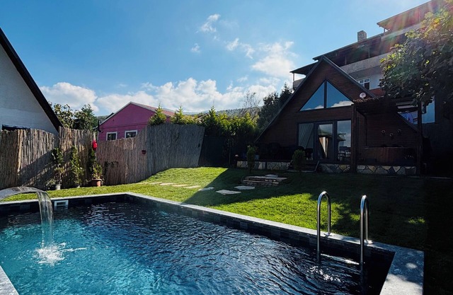 Maşukiye Pink House Bungalow