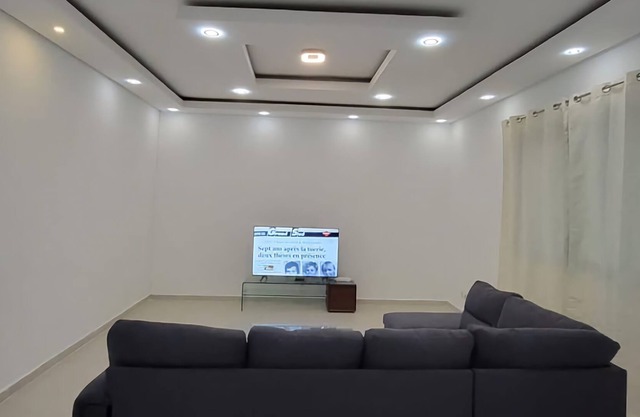 Maât, Angré Cocody Cosy 3 pièces Wifi fibre