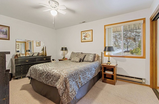Mack and Spot House with incredible views!