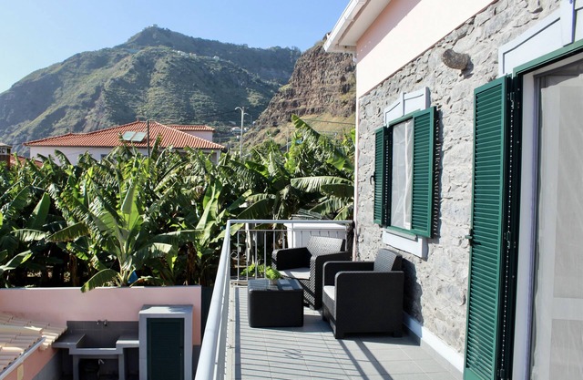 Madalena do Mar Beach House
