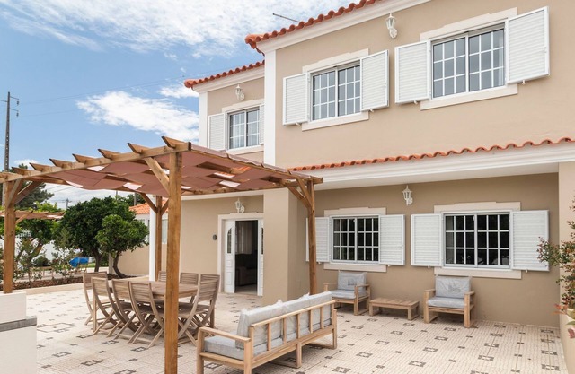 Magalhães Village - House 5 by LovelyStay