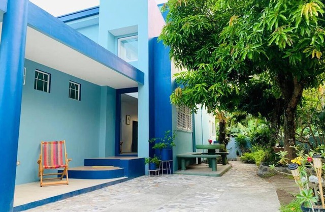 MAGAYON BLUE HOUSE IN THE HEART OF LEGAZPI