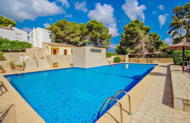 Magdalena - holiday bungalow with pool in Teulada