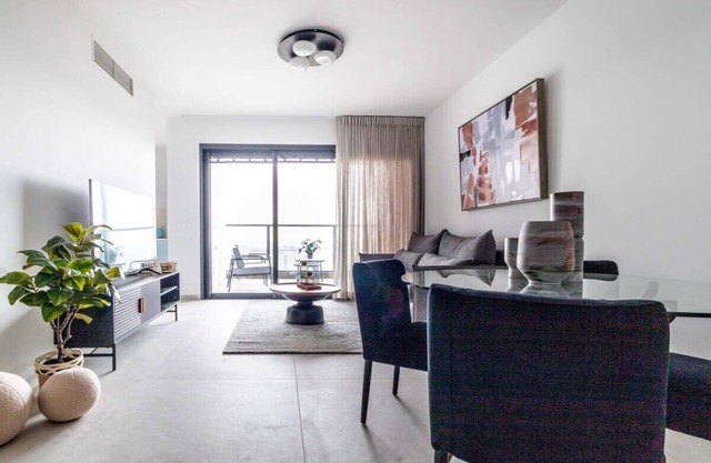 Magical 2BR/Parking with amazing view in city gate